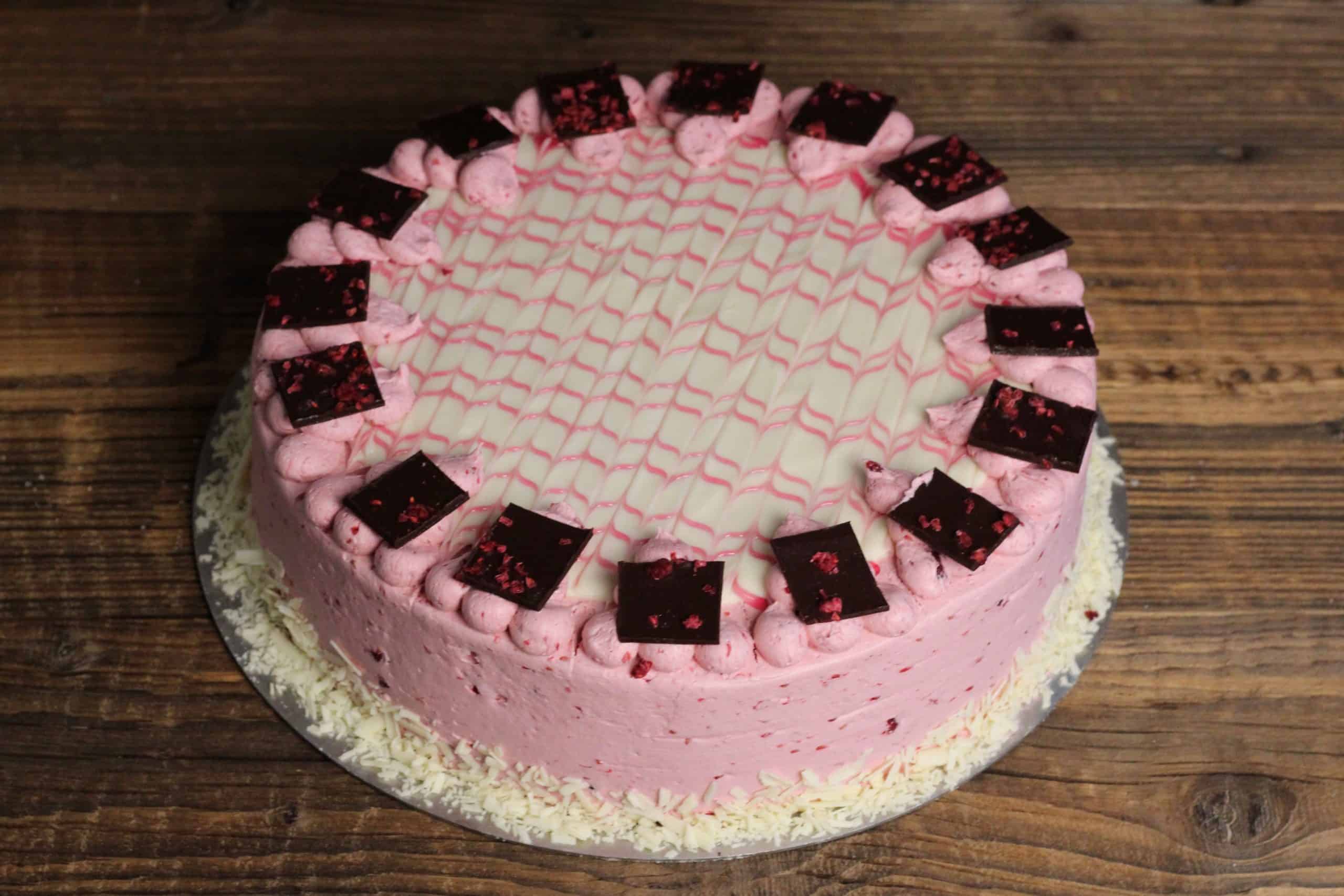 himbeer-creme-torte - Bäckerei Konditorei Claus